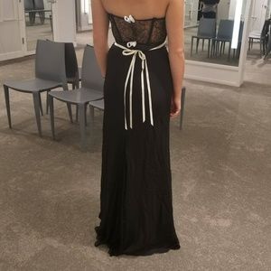 Bridesmaids Dresses Details about / Vera Wang Chiffon Bridesmaid Gown with Lace Back and Inset